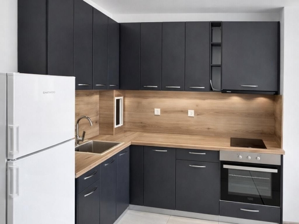 Дава се под наем Двустаен апартамент в Пловдив, Тракия - 63 кв.м за 388.62 € - Снимка #1