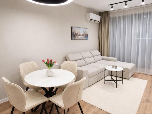Дава се под наем Двустаен апартамент в Пловдив, Тракия - 65 кв.м за 498.27 € - Снимка #1