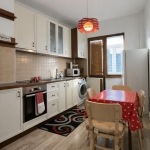 Дава се под наем Тристаен апартамент в Пловдив, Каменица 2 - 68 кв.м за 548.25 € - Снимка #1
