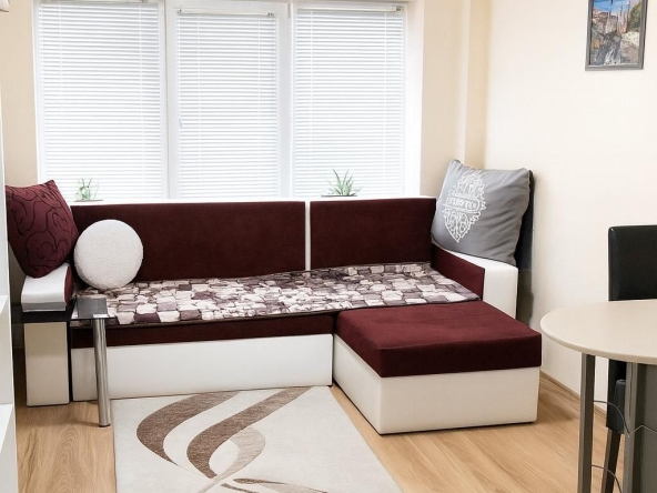 Дава се под наем Двустаен апартамент в Пловдив, Каменица 2 - 50 кв.м за 331.5 € - Снимка #1