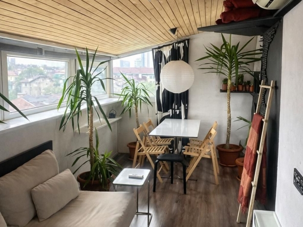 Дава се под наем Мезонет в София, Център - 55 кв.м за 648.21 € - Снимка #1