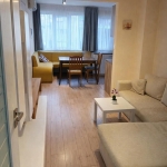 Дава се под наем Тристаен апартамент в София, Център - 100 кв.м за 697.17 € - Снимка #1