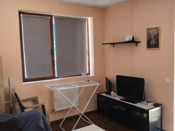 Дава се под наем Двустаен апартамент в София, Дружба 2 - 57 кв.м за 447.78 € - Снимка #1