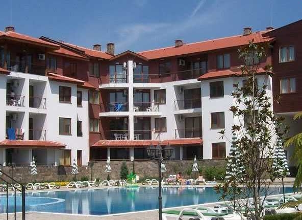 Тристаен апартамент в с. Равда, Област Бургас - 90 кв.м за 888 €/кв.м - Снимка #1