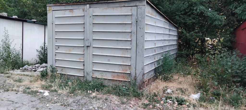 Дава се под наем Гараж / Паркомясто в Габрово, Трендафил 1 - 20 кв.м за 51 € - Снимка #1
