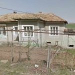 Къща в с. Крушари, Област Добрич - 300 кв.м за 26 €/кв.м - Снимка #1