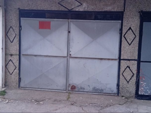 Гараж / Паркомясто в Добрич, Балик - 20 кв.м за 2 €/кв.м - Снимка #1