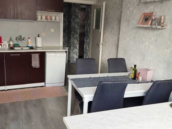 Тристаен апартамент в София, Център - 66 кв.м за 4357 €/кв.м - Снимка #1