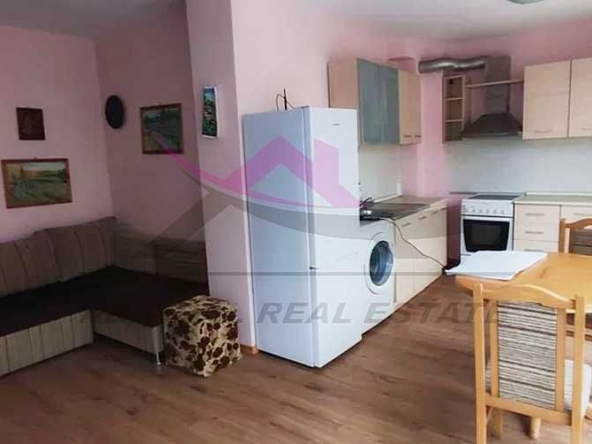 Дава се под наем Двустаен апартамент в Варна, Трошево - 55 кв.м за 375 € - Снимка #1