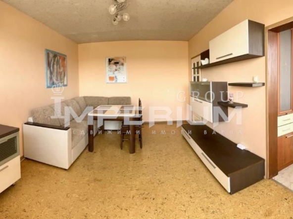 Дава се под наем Двустаен апартамент в Варна, Трошево - 60 кв.м за 612 € - Снимка #1