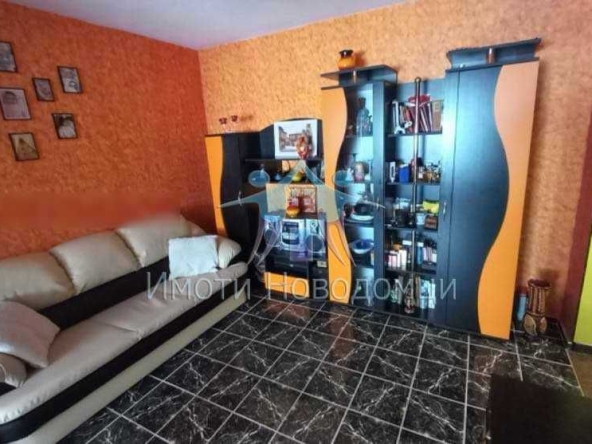 Тристаен апартамент в Шумен, Пазара - 82 кв.м за 1244 €/кв.м - Снимка #1