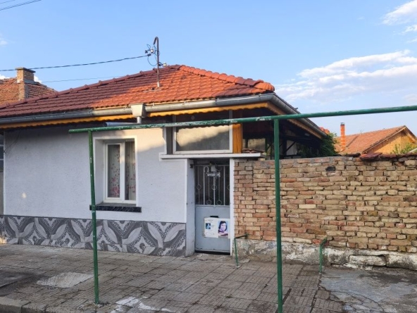 Къща в Севлиево - 45 кв.м за 850 €/кв.м - Снимка #1