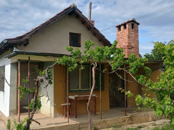 Къща в Свищов - 17 кв.м за 435 €/кв.м - Снимка #1