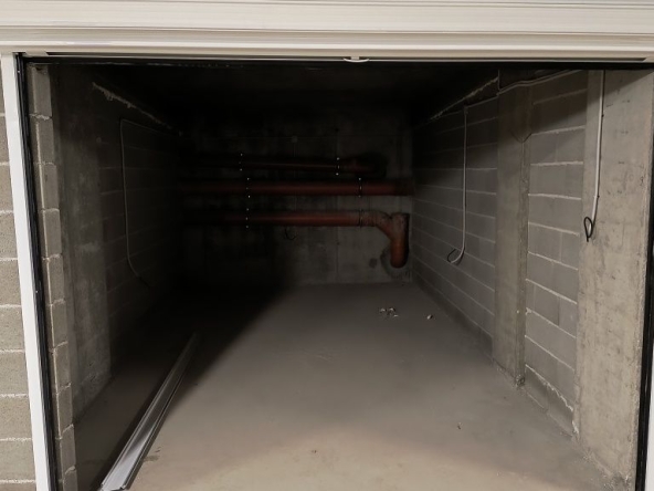 Гараж / Паркомясто в Бургас, Славейков - 19 кв.м за 886 €/кв.м - Снимка #1