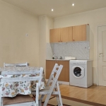 Дава се под наем Едностаен апартамент в Варна, Конфуто - 40 кв.м за 269.28 € - Снимка #1