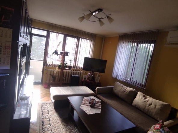Двустаен апартамент в Разград, Център - 68 кв.м за 900 €/кв.м - Снимка #1
