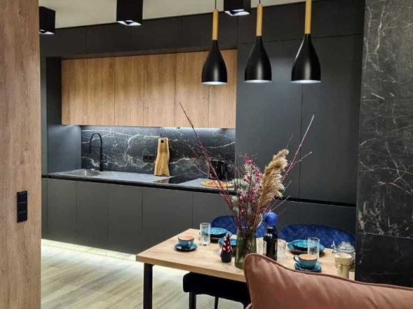 Дава се под наем Двустаен апартамент в София, Дианабад - 70 кв.м за 688.5 € - Снимка #1