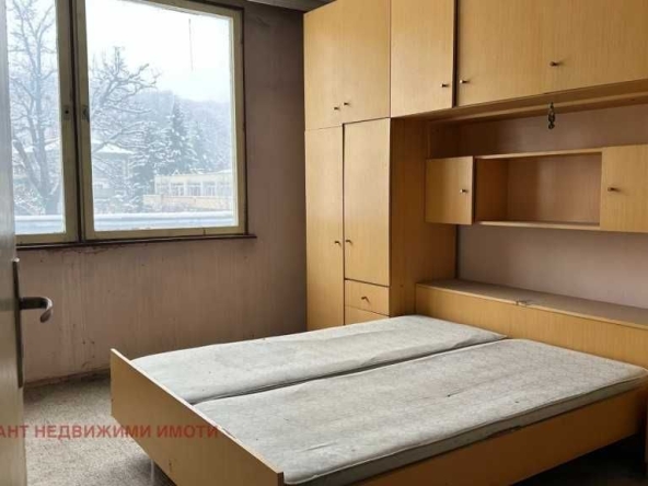 Тристаен апартамент в Габрово, Бичкиня - 65 кв.м за 589 €/кв.м - Снимка #1