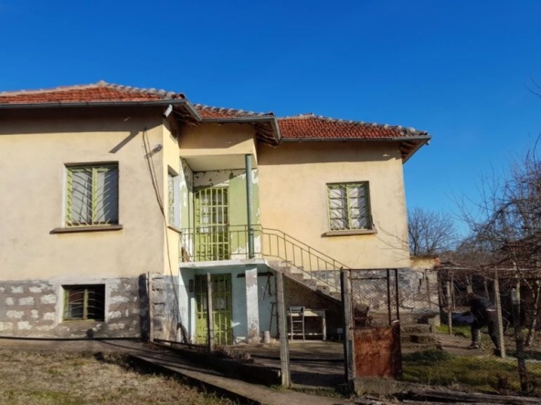 Къща в с. Доктор Йосифово, Област Монтана - 72 кв.м за 107 €/кв.м - Снимка #1