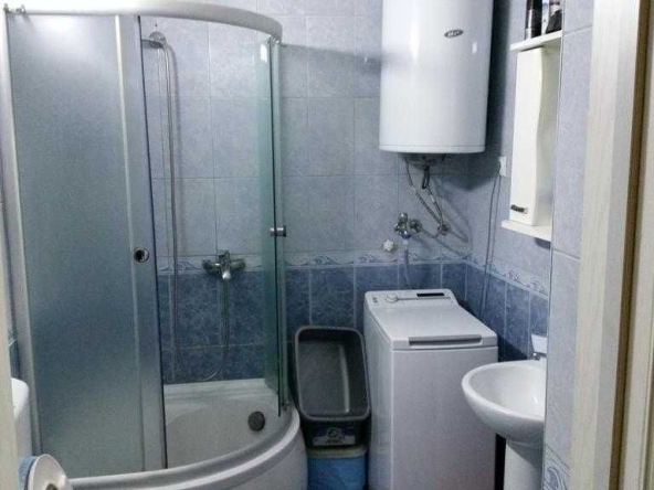 Дава се под наем Двустаен апартамент в Пловдив, Централна гара - 65 кв.м за 280.5 € - Снимка #1