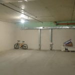 Гараж / Паркомясто в Варна, Аспарухово - 17 кв.м за 6 €/кв.м - Снимка #1