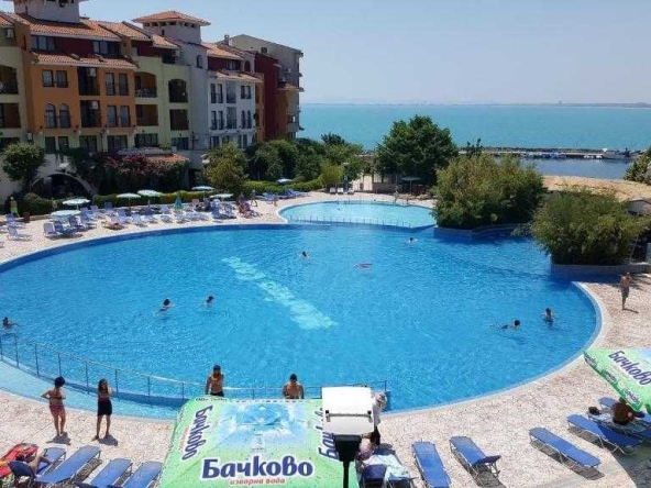 Четиристаен апартамент в Ахелой - 152 кв.м за 678 €/кв.м - Снимка #1