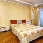 Дава се под наем Двустаен апартамент в София, Център - 55 кв.м за 408 € - Снимка #1