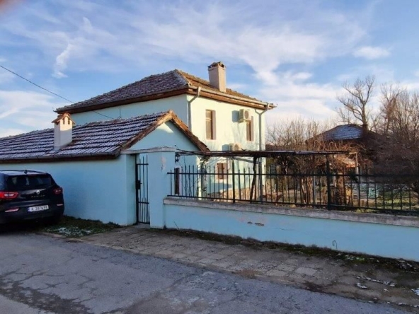 Къща в к.к. Дюни - 180 кв.м за 500 €/кв.м - Снимка #1