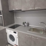 Дава се под наем Едностаен апартамент в Габрово, Център - 30 кв.м за 153 € - Снимка #1