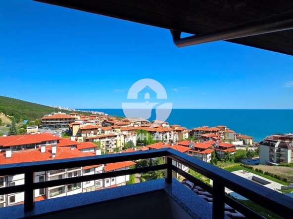 Тристаен апартамент в Свети Влас - 101 кв.м за 3169 €/кв.м - Снимка #1