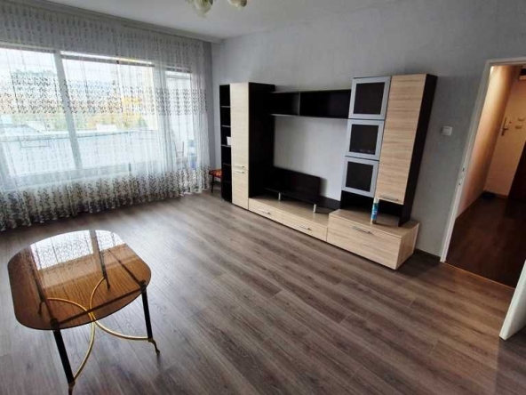 Дава се под наем Двустаен апартамент в София, Левски Г - 66 кв.м за 500 € - Снимка #1