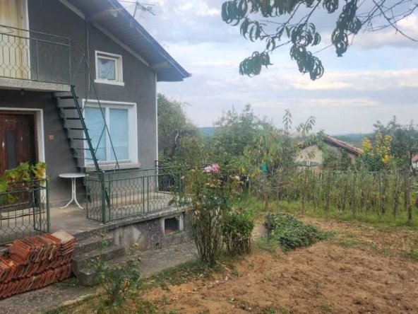 Къща в с. Ангелов, Област Габрово - 50 кв.м за 551 €/кв.м - Снимка #1