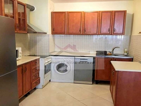 Дава се под наем Двустаен апартамент в Варна, ХЕИ - 73 кв.м за 500 € - Снимка #1