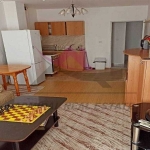 Дава се под наем Тристаен апартамент в Варна, Окръжна болница - 110 кв.м за 700 € - Снимка #1