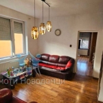 Етаж от къща в Шумен, Пазара - 120 кв.м за 1020 €/кв.м - Снимка #1