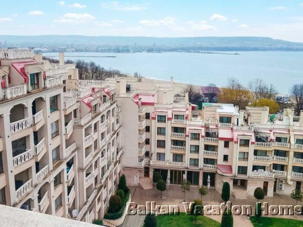 Тристаен апартамент в с. Аспарухово, Област Варна - 107 кв.м за 949 €/кв.м - Снимка #1