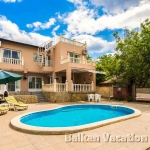 Къща в к.к. Албена - 185 кв.м за 1346 €/кв.м - Снимка #1