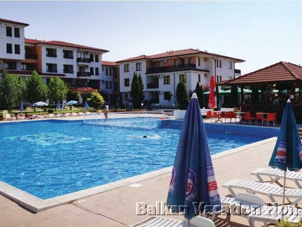 Двустаен апартамент в с. Рогачево, Област Добрич - 76 кв.м за 497 €/кв.м - Снимка #1