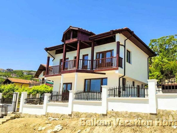 Къща в Балчик - 160 кв.м за 845 €/кв.м - Снимка #1