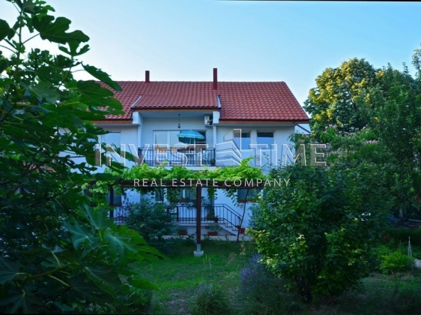 Къща в с. Кранево, Област Добрич - 342 кв.м за 919 €/кв.м - Снимка #1