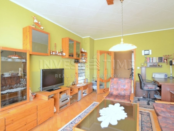 Тристаен апартамент в Варна, Трошево - 90 кв.м за 1867 €/кв.м - Снимка #1