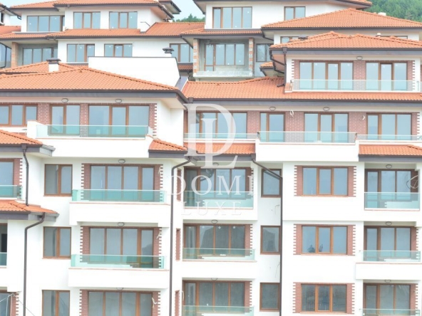 Двустаен апартамент в Варна, Виница - 67 кв.м за 1717 €/кв.м - Снимка #1