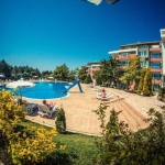 Тристаен апартамент в к.к. Елените - 111 кв.м за 856 €/кв.м - Снимка #1