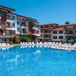 Двустаен апартамент в к.к. Слънчев бряг - 64 кв.м за 557 €/кв.м - Снимка #1