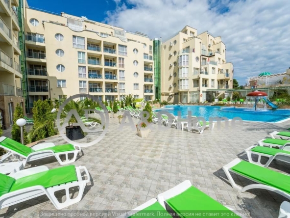 Двустаен апартамент в к.к. Слънчев бряг - 70 кв.м за 1358 €/кв.м - Снимка #1