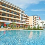 Двустаен апартамент в к.к. Слънчев бряг - 71 кв.м за 972 €/кв.м - Снимка #1