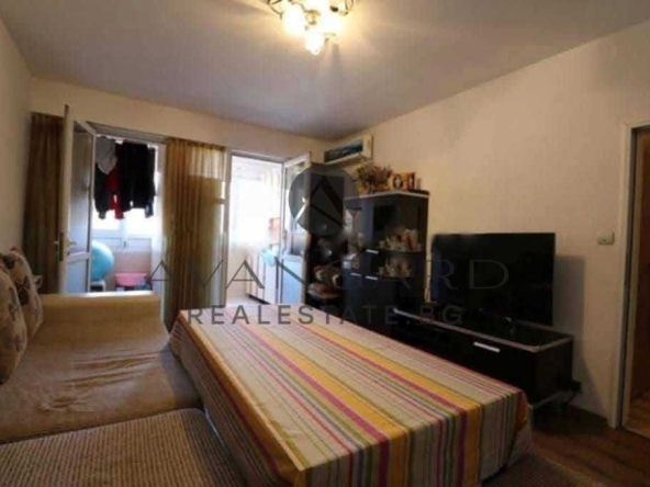 Двустаен апартамент в Пловдив, Кючук Париж - 50 кв.м за 1878 €/кв.м - Снимка #1
