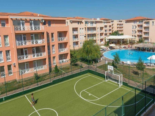 Тристаен апартамент в к.к. Слънчев бряг - 80 кв.м за 763 €/кв.м - Снимка #1