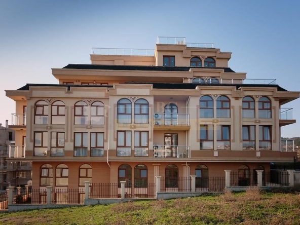 Двустаен апартамент в Созопол - 60 кв.м за 1125 €/кв.м - Снимка #1