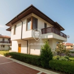 Къща в с. Лозенец, Област Бургас - 244 кв.м за 730 €/кв.м - Снимка #1